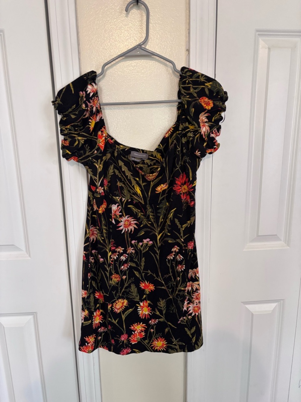 Urban Outfitters Black Floral Puff-Sleeve Mini Dress